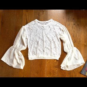 NWOT Free People Lace Top with wide sleeves